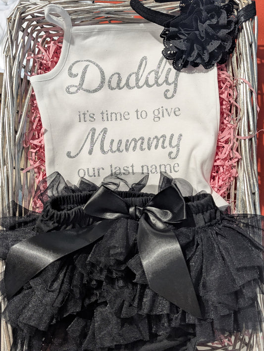 Personalised flower girl outfit